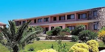Lejlighedshotel Club Esse Capo D'orso 3*