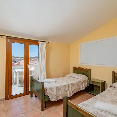 Appart hôtel Club Esse Capo D'orso 3*