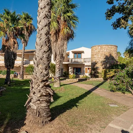 Club Esse Capo D'orso 3*