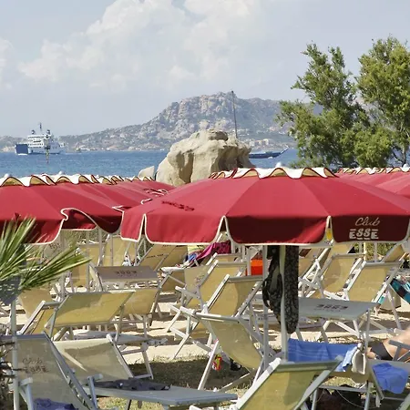Club Esse Capo D'orso Aparthotel 3*